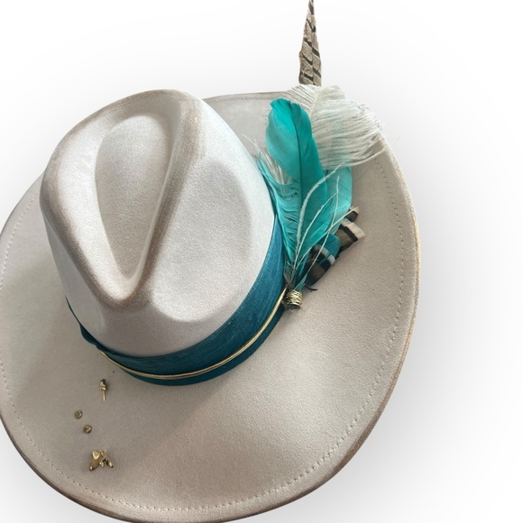 Judith March Hat main image 11